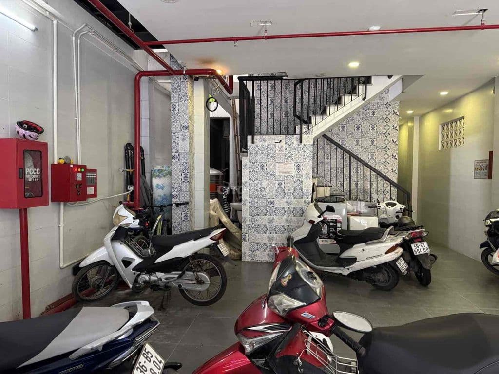 Bán Gấp CHDV 5 Tầng 22 Phòng Cách Aeon 1Km - Ảnh 2