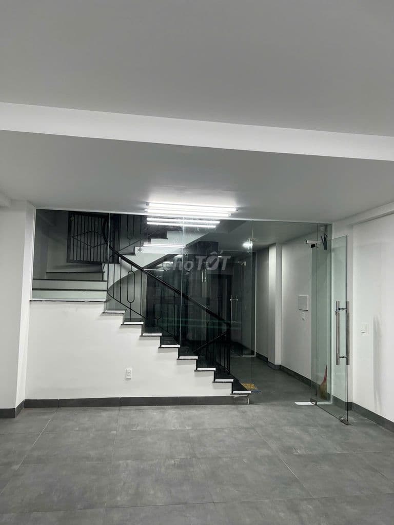 Cho thuê văn phòng/kho hàng 150m2 tầng 1+2 liền kề 16 - B1.1 - Ảnh 3