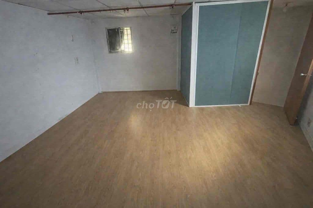 NHÀ 2 TẦNG CHỈ 2.45 tỷ sổ hồng hoàng công sát phạm văn đồng qh dân cư - Ảnh 3