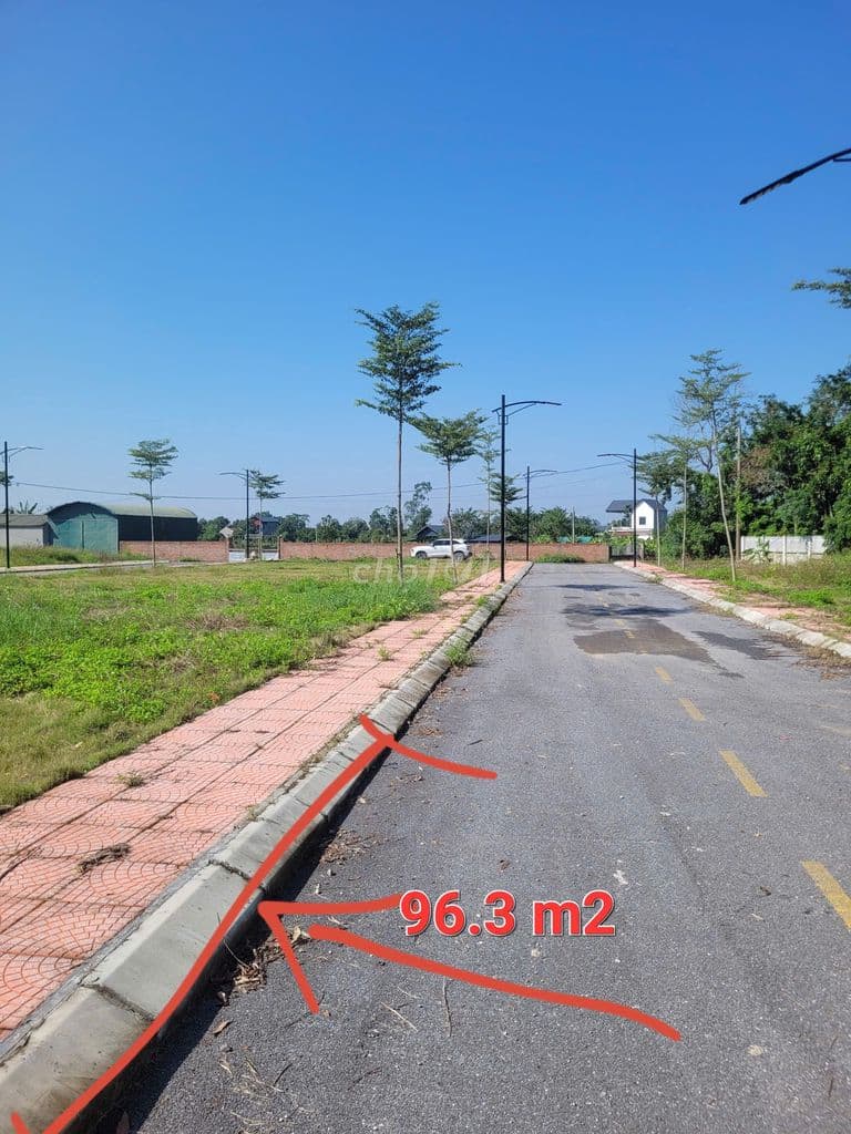 Bán gấp 100m2 đất ở Gờ Gạo Sóc Sơn 2 mặt tiền chỉ 2 tỷ sẵn sổ - Ảnh 2