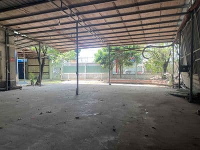 CHO THUÊ 900m2 XTS 45tr/ tháng .