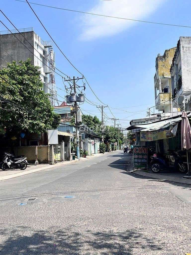 Bán nhà mặt tiền kinh doanh