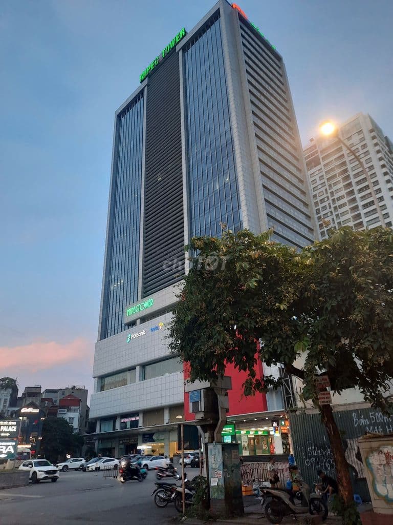 CHO THUÊ VĂN PHÒNG TRỌN GÓI từ 5 đến 200ng 1tr5/chỗ TẠI MIPEC TÂY SƠN