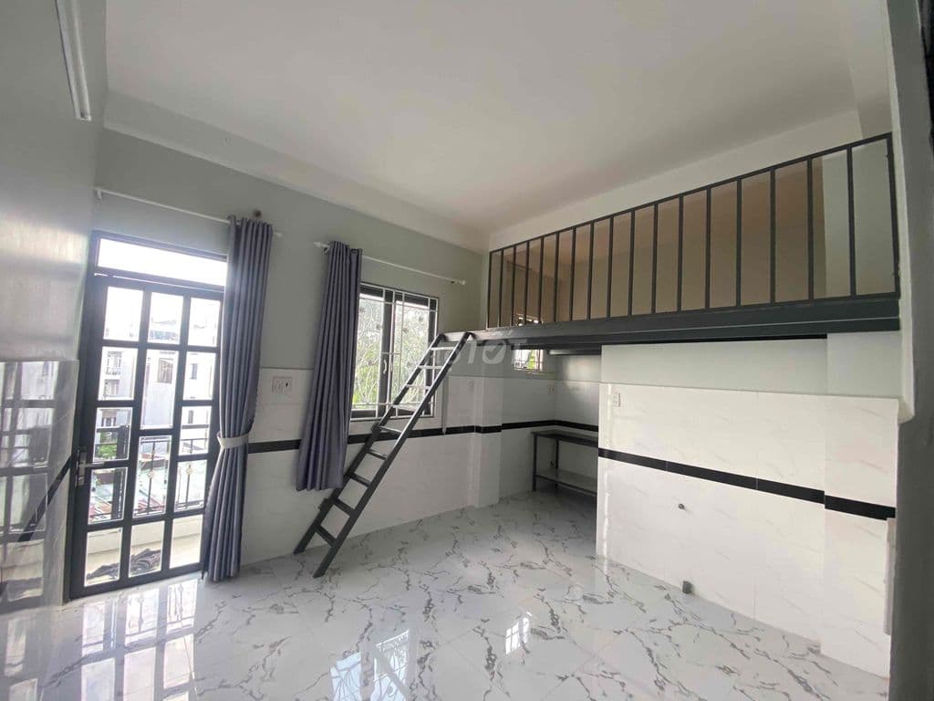 Căn hộ dịch vụ có Thang máy Hầm xe - Ảnh 3