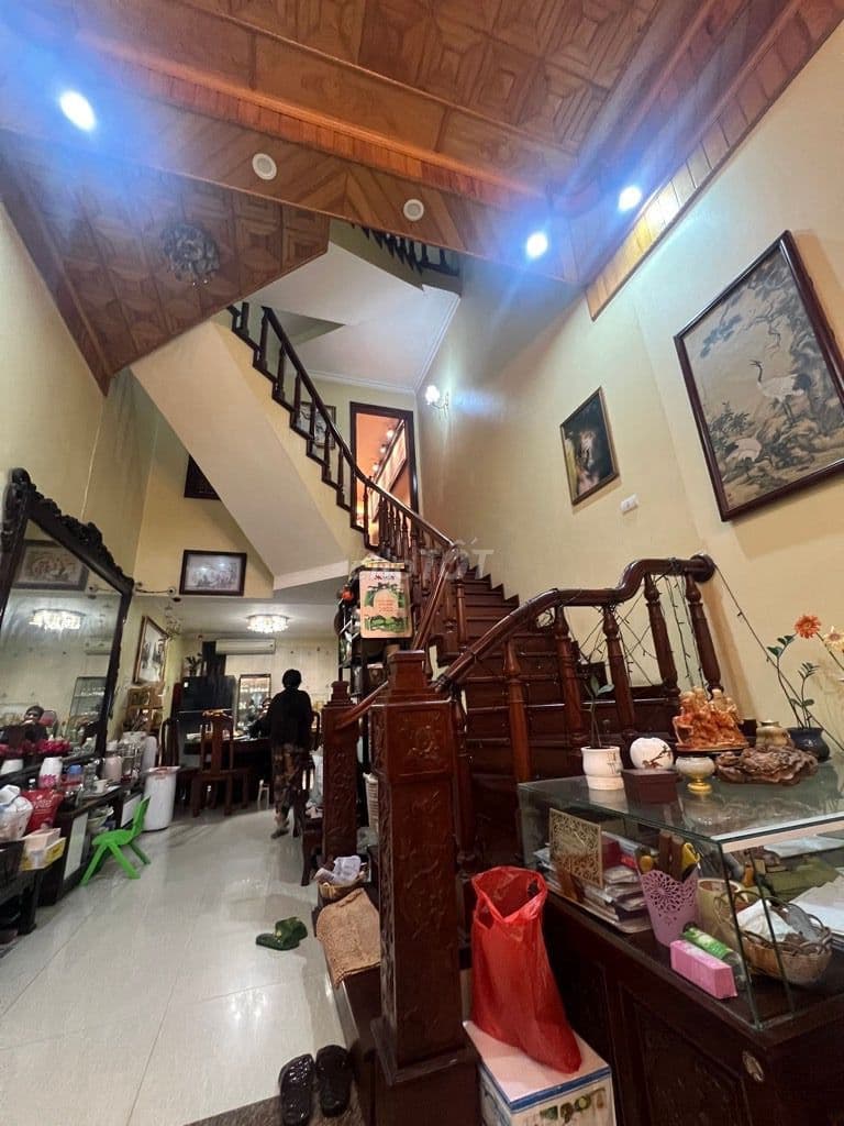 🏡 CUNG ĐIỆN NGỌC THỤY – 60M² – Ô TÔ VÀO NHÀ – GIÁ NHỈNH 15 TỶ - Ảnh 2