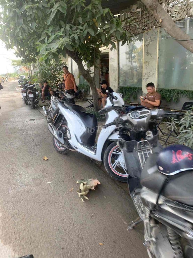 cầng sang quán cofee - Ảnh 2