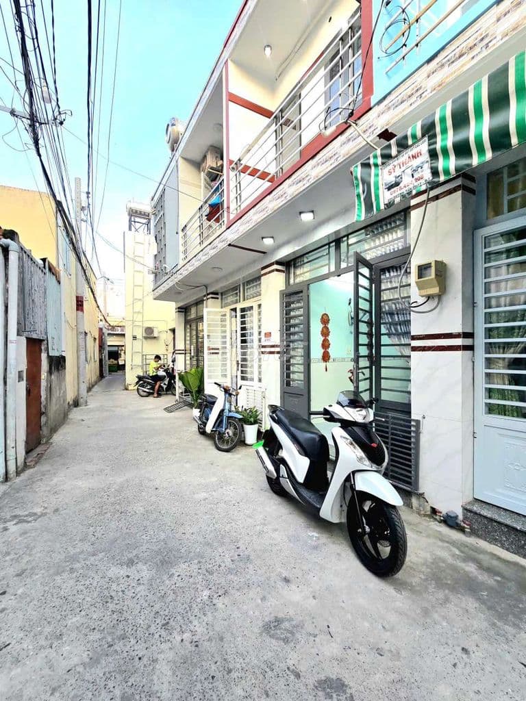 Nhà bán gần Phú Mỹ Hưng Quận 7 gần chợ trường học - Ảnh 2