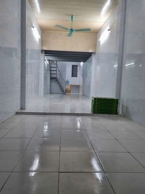 Nhà nguyên căn 8,5tr Trần Cung