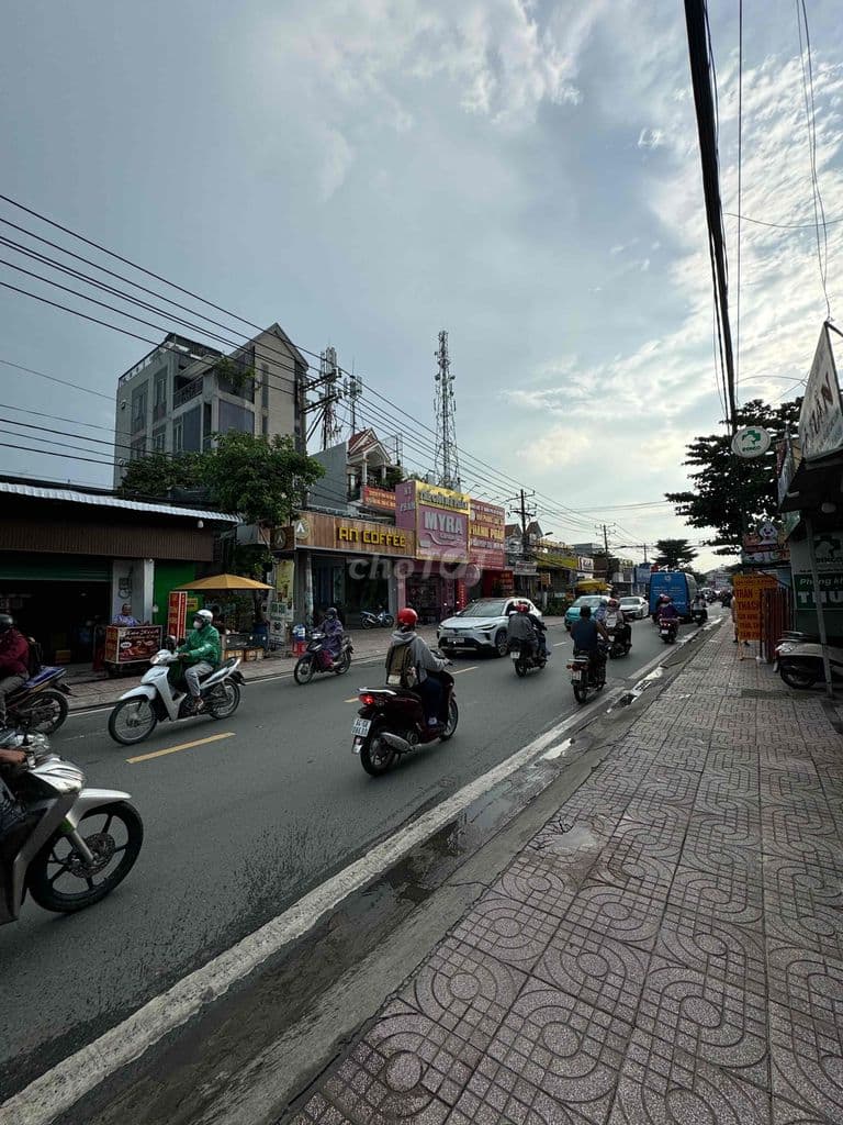 Bán MT kinh doanh lớn, ngang 8m x22m,6T, Nguyễn Văn Tăng, Tp. Thủ Đức. - Ảnh 2