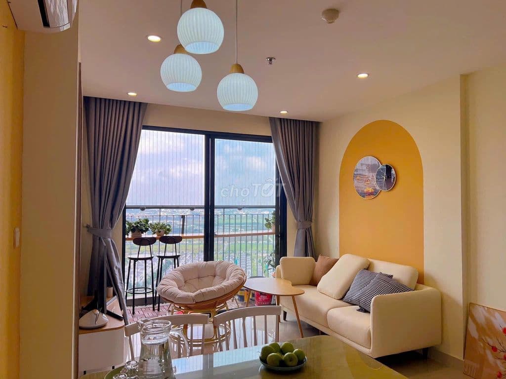 Cần bán gấp 2PN 2VS 68m2 giá 4tỷ Vinhomes Ocean Park.