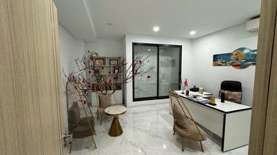 Cho thuê tầng 1 DT : 70m2 , giá siêu tốt tại Lê Trọng Tấn,Thanh Xuân .