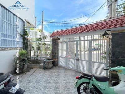 NHÀ PHỐ 3 TẦNG PHONG CÁCH ĐỊA TRUNG HẢI 4 PN FULL NT MỚI BẮC NHA TRANG