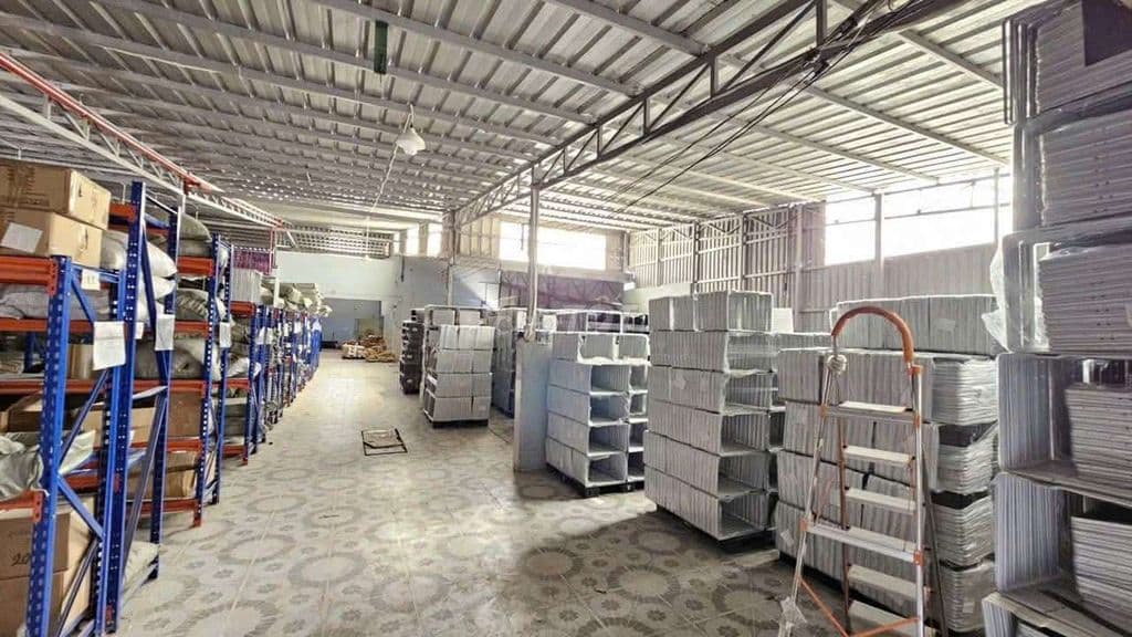 xưởng 1600 cho thuê 70tr có pccc content 40f - Ảnh 3