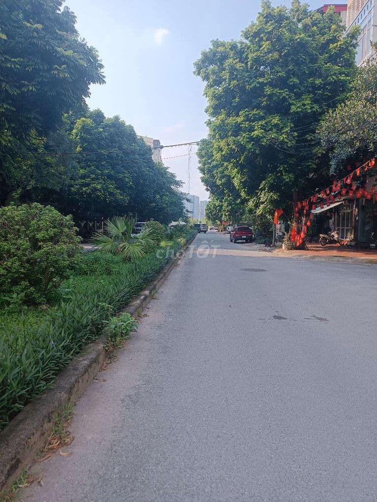 Anh Thuấn Bán Lô Đất Dịch Vụ Aeon Mall Hà Đông – 50m², Vỉa Hè, Ô Tô. - Ảnh 3