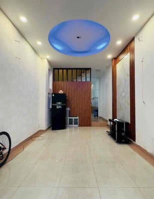 NHÀ CHO THUÊ LUỸ BÁN BÍCH - TÂN PHÚ - 3,7x15 - TRỆT 2 LẦU - 4PN