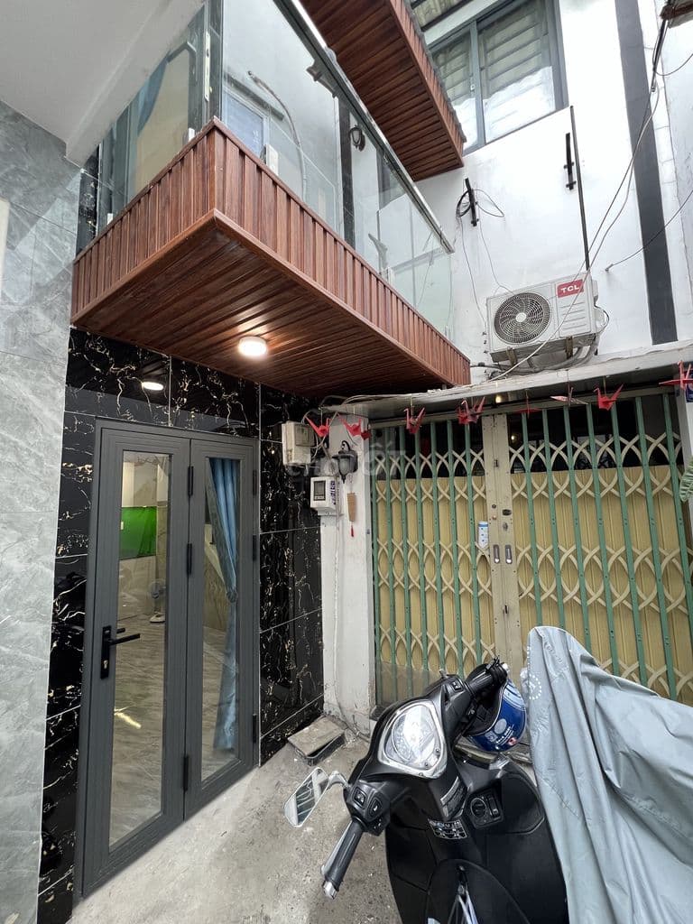 68/24B Trần Quang Khải, Q1 Giá 2,580ty, công chứng trong ngày