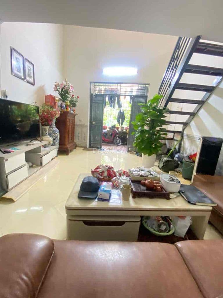 Dưới 2 tỷ có nhà Định Cônv Thượng-Oto 20m-2 thoáng-42m*3T;MT4m;3N