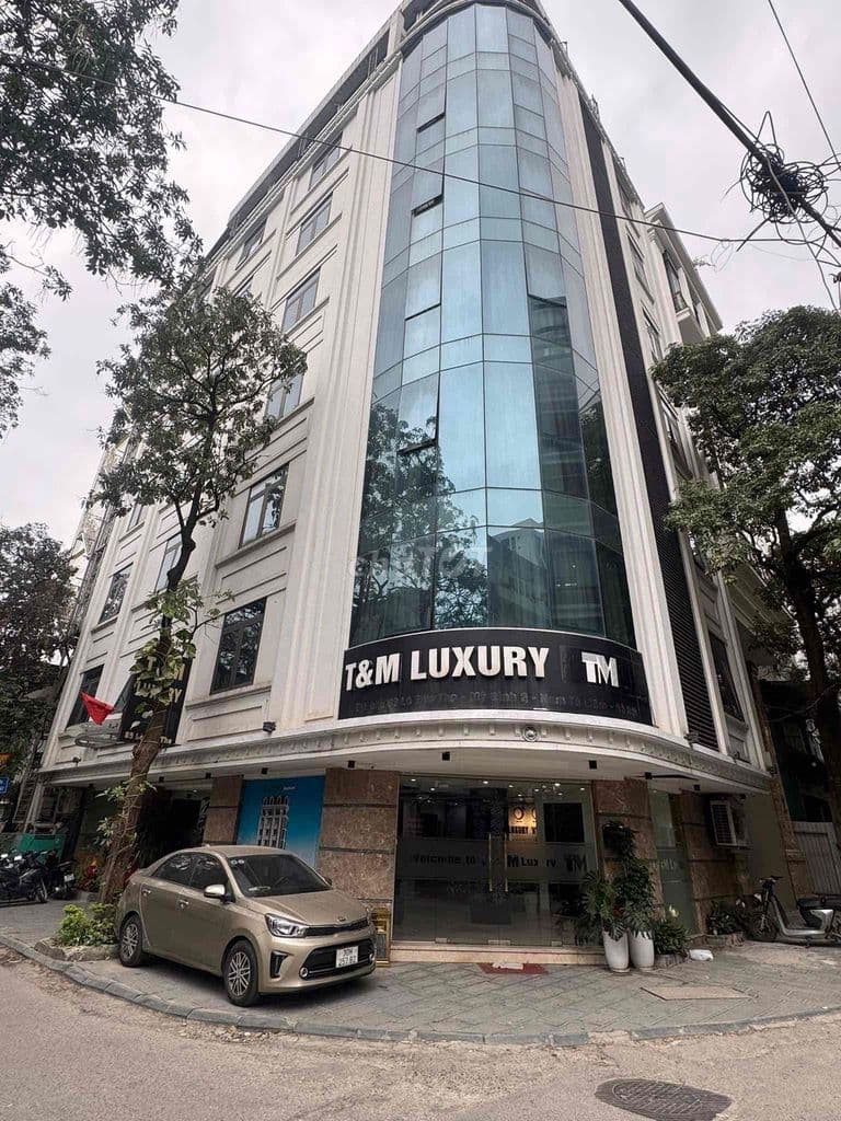 LÔ GÓC Mặt Tiền 30m Phố Duy Tân - Kinh Doanh - 210M2 x 100 TỶ. - Ảnh 3