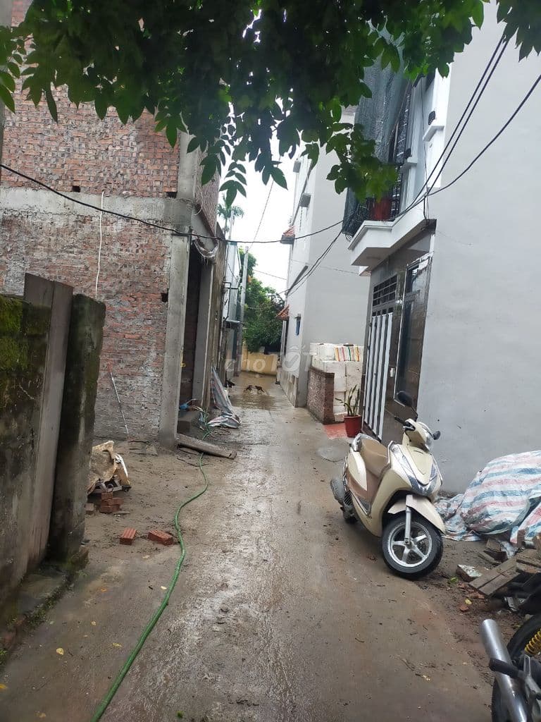 chỉ 1,25 tỷ bán gấp lô đất xã Phú Nghĩa ô tô tránh chạy thông