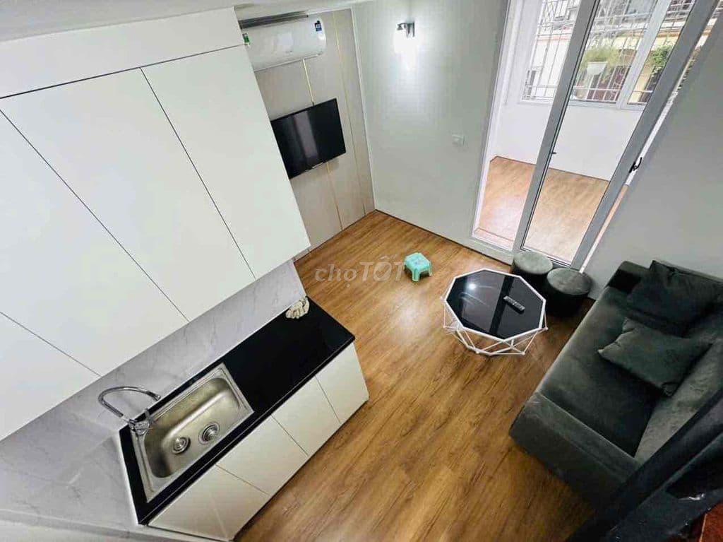 Hơn 2 tỷ có căn TT sổ hồng gần Nguyễn Công Trứ-Oto đỗ cửa-55m:2ngủ