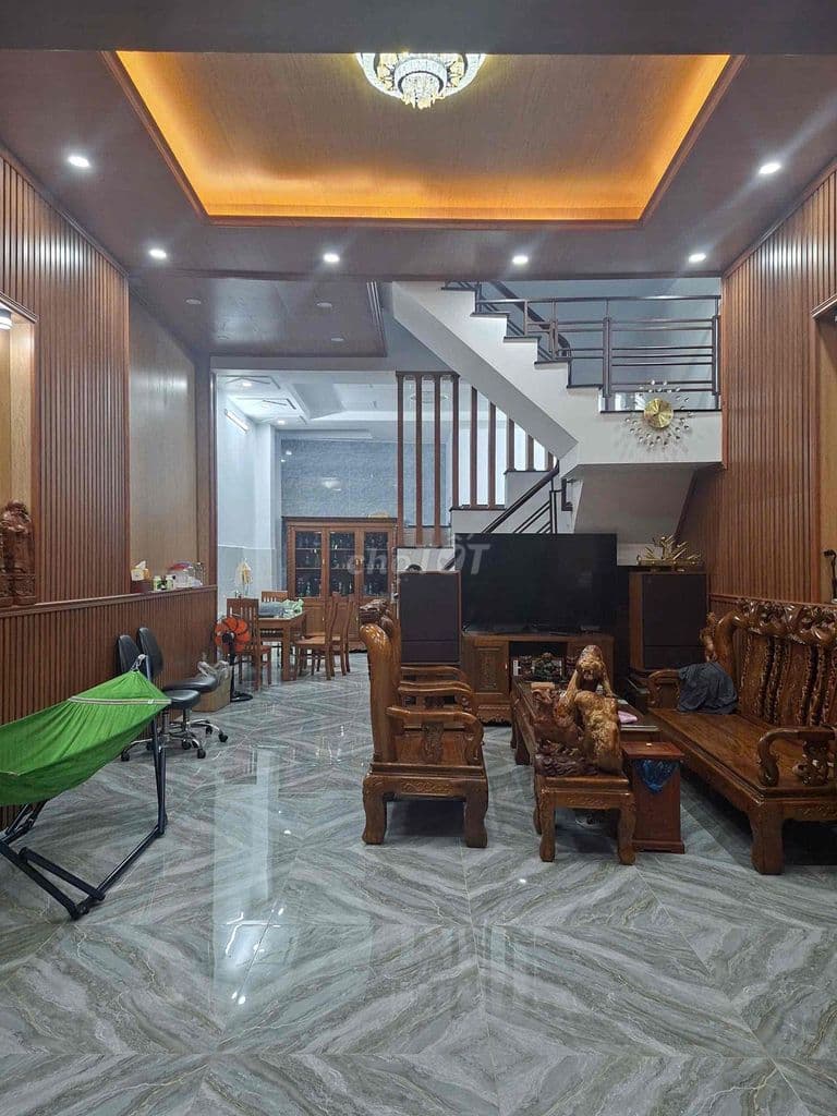 BÁN NHÀ DƯƠNG THỊ MƯỜI - 5 x 15 -3 TẦNG - SÁT CHỢ- 6 TỶ 450