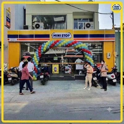 CHO THUÊ MẶT BẰNG NGUYÊN CĂN MẶT TIỀN NGANG 8.3m