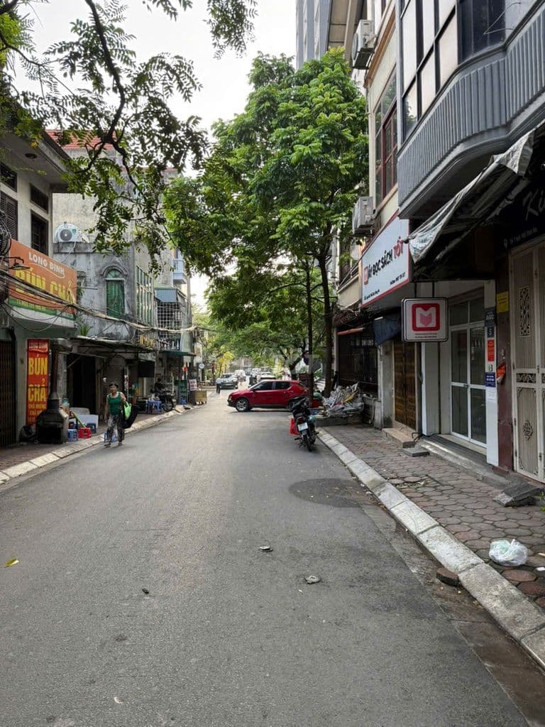 Bán nhà tập thể tầng 1 (không xây lên được)