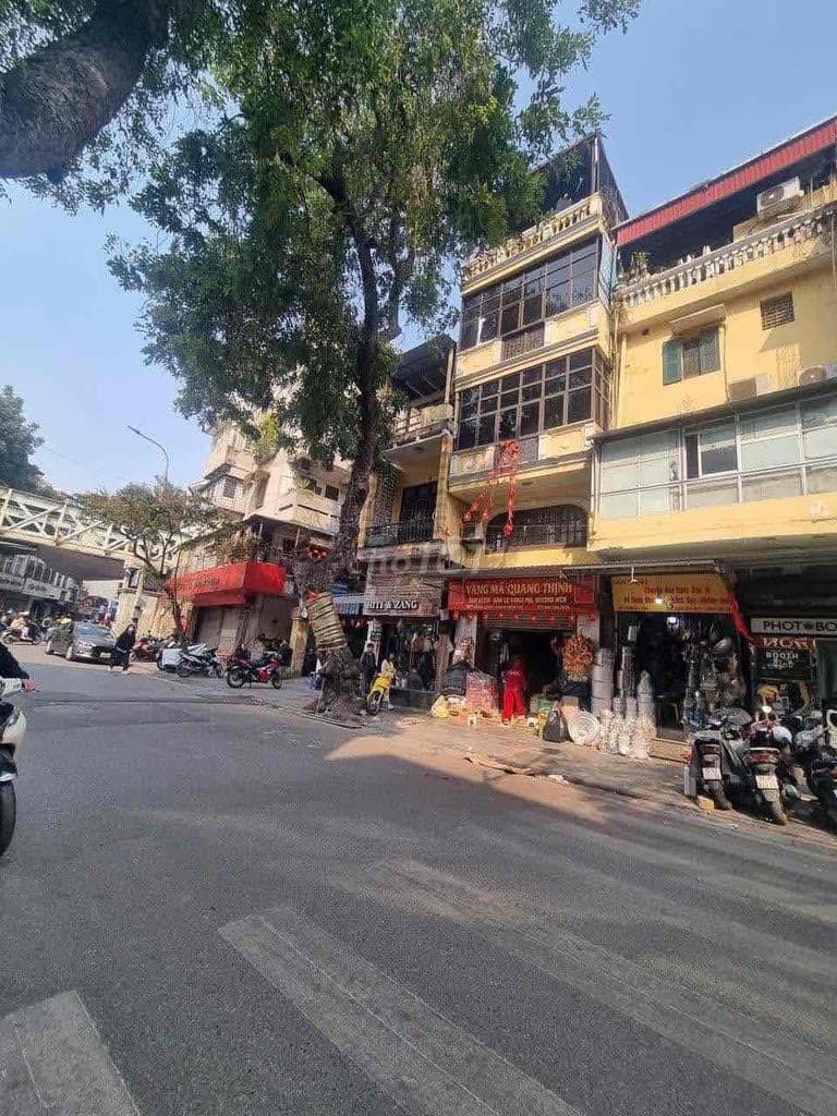 Bán nhà phố cổ Hàng Lược 2,7 tỷ sổ đỏ tt 40 m2 Hoàn Kiếm cho thuê 8 tr - Ảnh 3