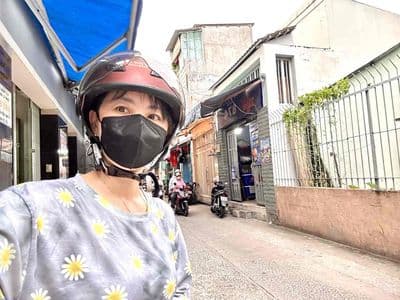 Bán nhà mt xe hơi đậu cửa Đ.Đoàn văn bơ, Dt 99.8m2 chỉ 8.7T