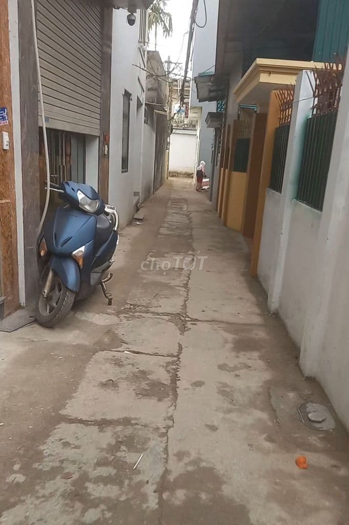 Bán đất yên phú – liên ninh ( cũ)ngọc hồi sát ql1a