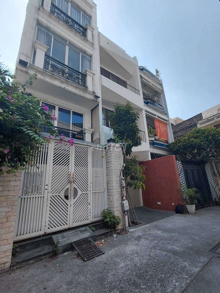 HẺM 5M 359 LÊ VĂN SỸ ĐANG HĐT 60TR/TG