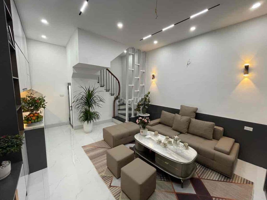 SIÊU PHẨM PHÂN LÔ ÔTÔ DỪNG ĐỖ PHỐ LƯƠNG KHÁNH THIỆN FULL ĐỒ Ở NGAY. - Ảnh 3