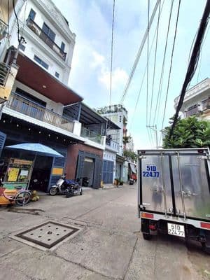 VỪA Ở VỪA KINH DOANH, HẺM 7M Ô TÔ QUAY ĐẦU, 80M2 NHÀ ĐẸP Q12