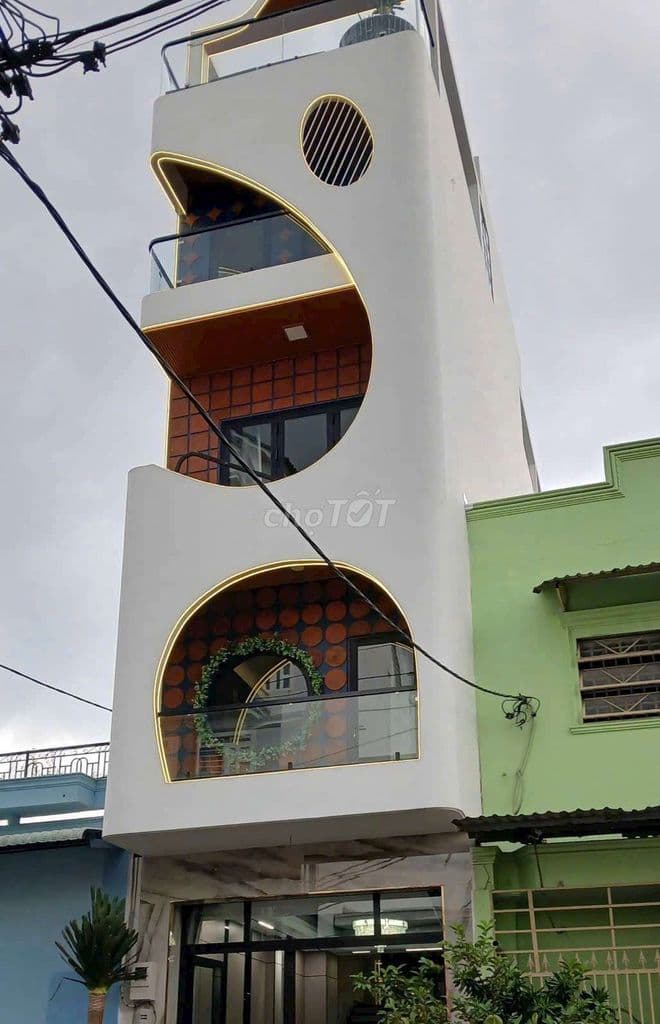 Giảm sốc 1.4 TỶ – Nhà 5 tầng có thang máy chỉ còn 13.48 TỶ