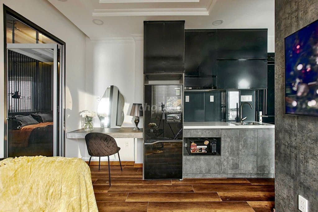 Bán gấp Nhà HXH HUỳnh Văn BÁnh.Phú Nhuận 70m2, 4.6x15, 3T,Giá 13.5 tỷ - Ảnh 3