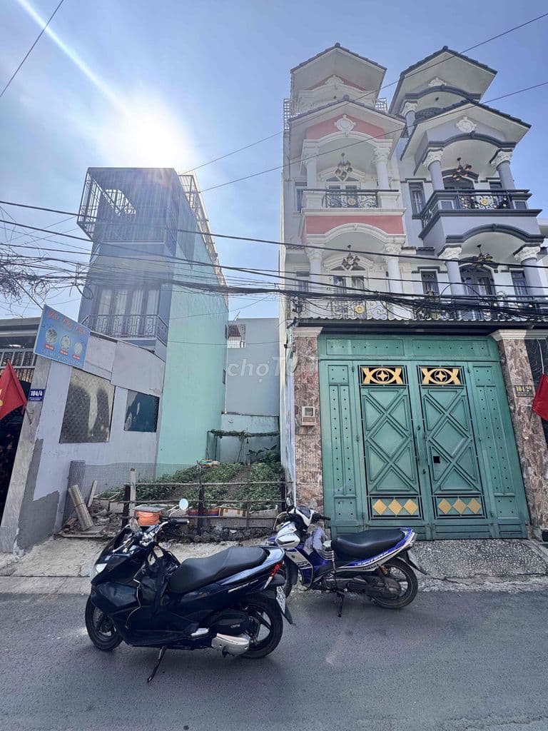 Bán đất gần chợ ubnd p.Hiệp bình- hẻm xe tải 64m2