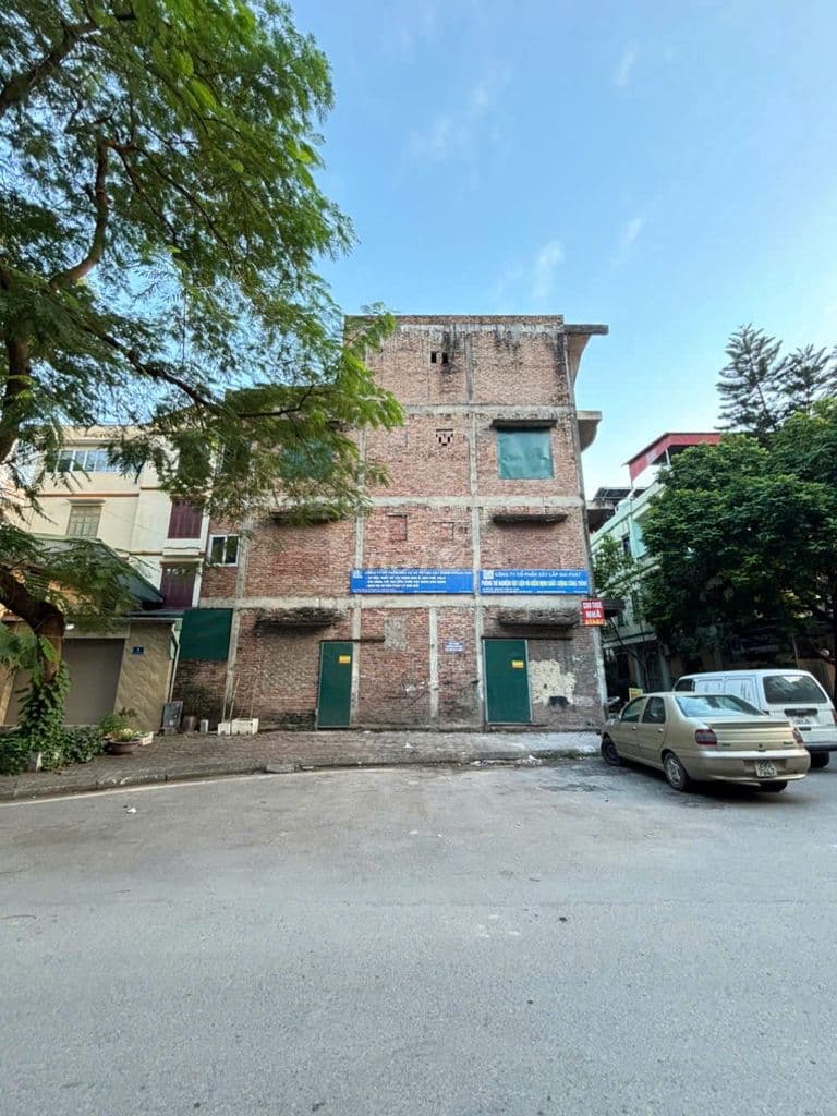 Cho thuê lâu dài, nhà liền kề, xây thô tại KĐT Bắc Linh Đàm.