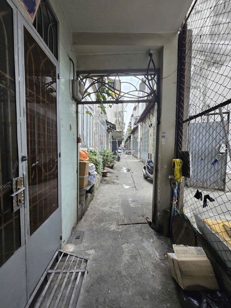 Bán nhà 575/16A Tân Kỳ Tân Quý, p. Tân Sơn Nhì, q. Tân Phú, Tp. HCM