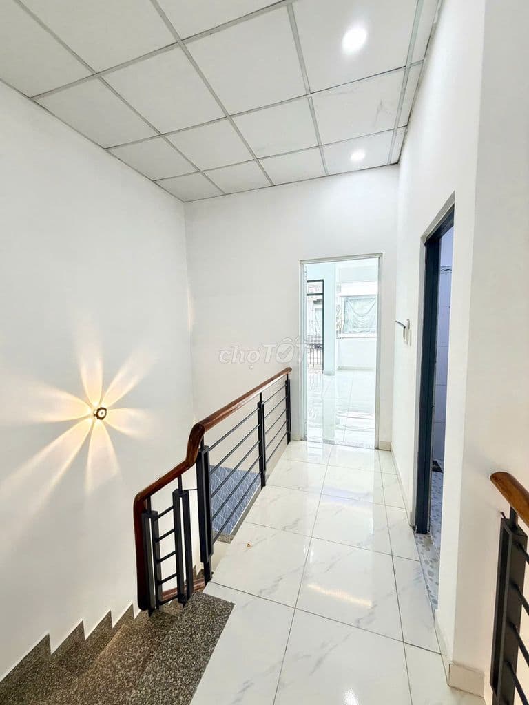 Chính chủ sang gấp nhà mặt tiền xe hơi - Ảnh 3