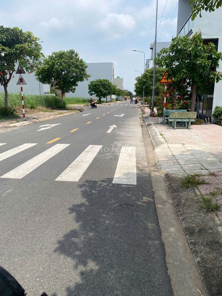 Bán đất cắt lỗ Mt 90m2 Mai Bá Hương sở hữu chỉ 470 triệu