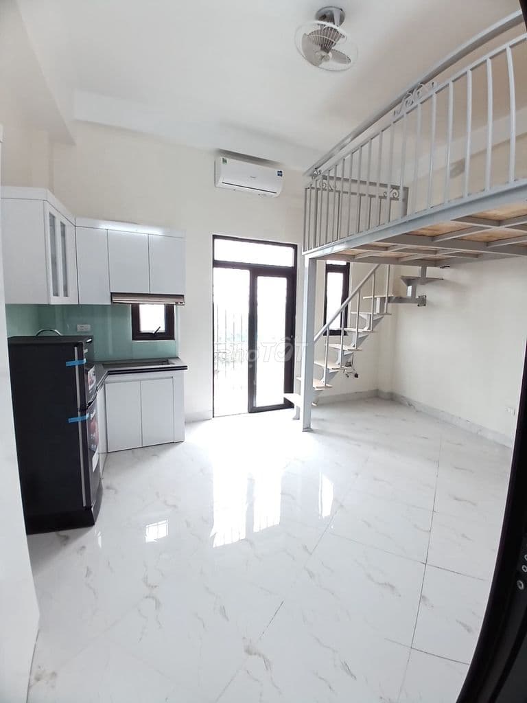 Tôi chủ nhà cho thuê căn hộ khép kín, có 2 ngủ, có gác xép, thang máy. - Ảnh 3