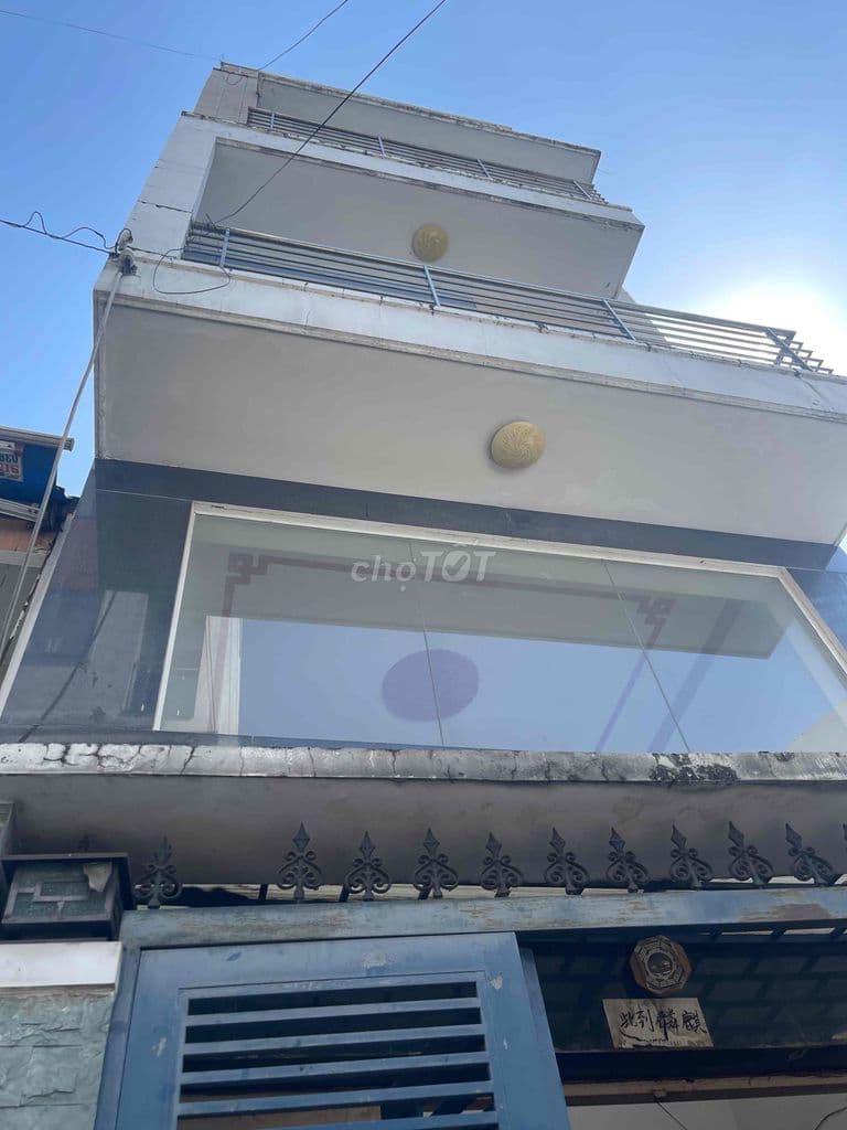 BÁN NHÀ 5TẦNG 80m2 HXH VINFAT GIÁ RẺ CHỈ 8,5TỶ GẦN CẦU CHÀ VÀ QUẬN 8