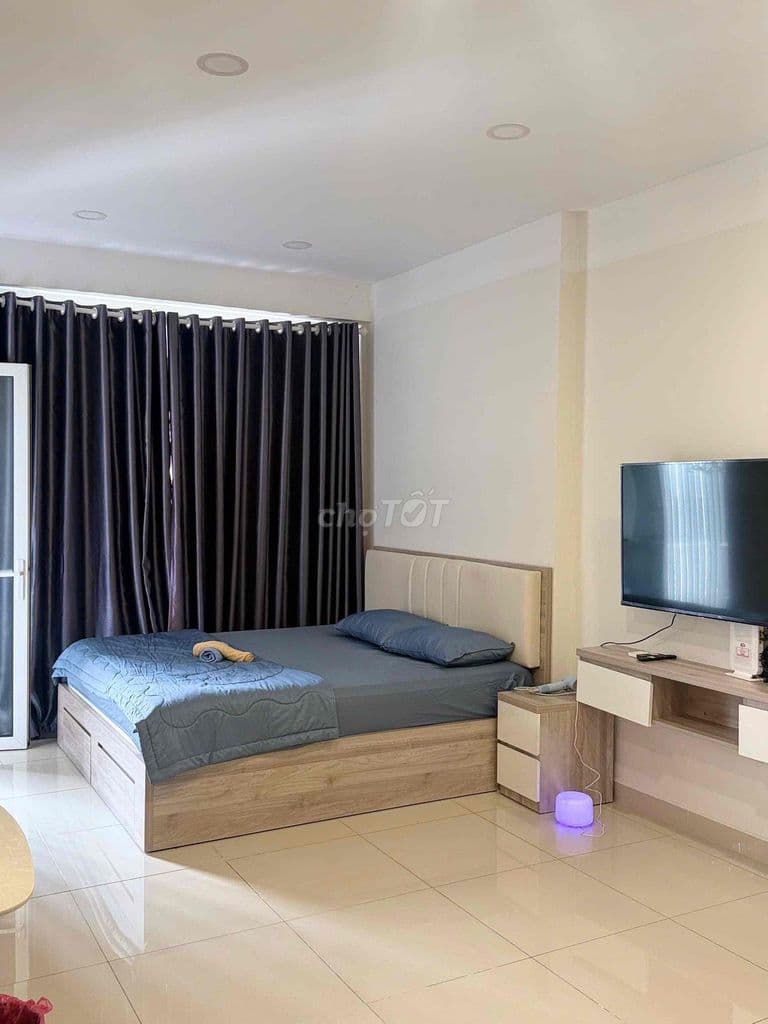 Cho thuê Officetel Sunrise CityView Q7 Lh :