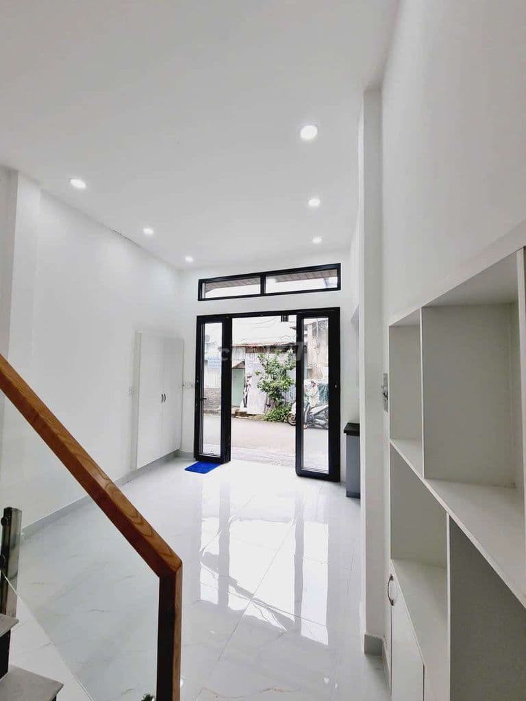 Mặt tiền p7 Gò Vấp 24m 3 tầng nhà đẹp vô ở liền cho thuê cao - Ảnh 3