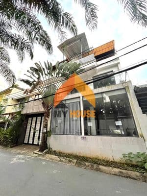 Hú!villa thảo điền giữa mùa đông lạnh giá 330m2