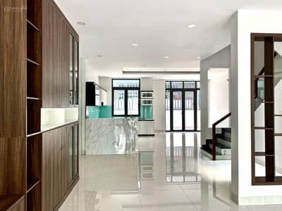 Nhà rộng 6.5m hoàn thiện đẹp giá tốt Jamona ToanTranVillas