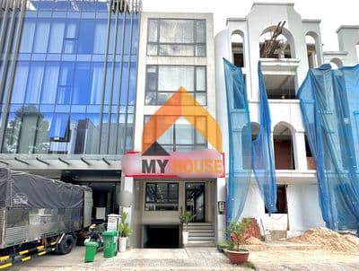 Toà nhà đẹp bung nóc trung tâm an phú - ú oà bất ngờ chưa ạ@@