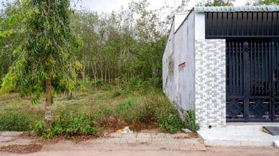 Lô ngộp 117m2, cách đường Đồi 61 100m, trung tâm Xã Đồi 61, 690 triệu