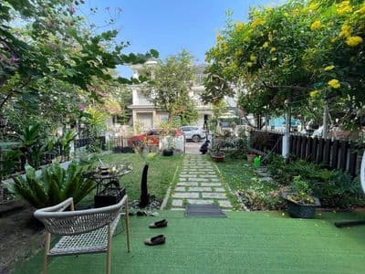 Biệt thự tứ lập 212m2 nhà đẹp có phòng riêng tầng trệt ToanTranVilla