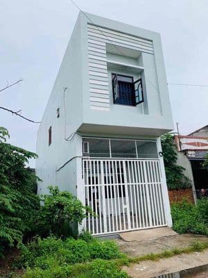 Bán Nhà Mặt Tiền Khu Công Nghiệp Hoà Phú (đang cho thuê 7 tr/tháng)